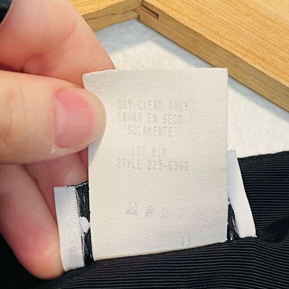 Vintage Perceptions Black Mesh Sleeve Satin Trim Longline Blazer Size 16 - Picture 3 of 8